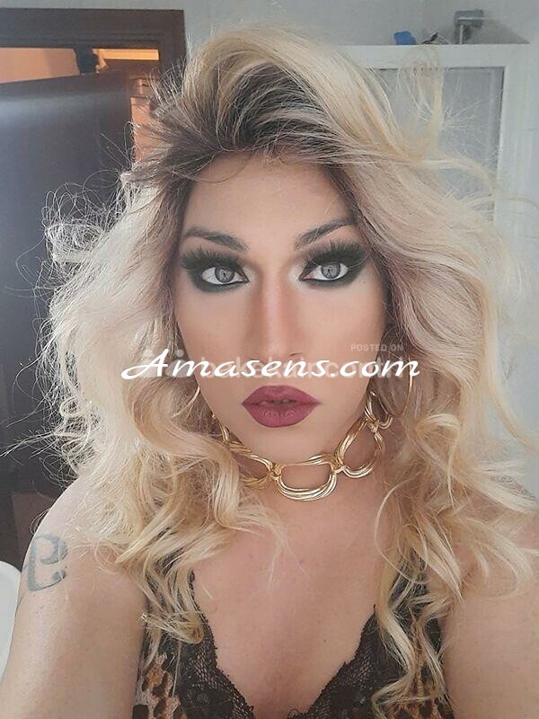 ⭐️⭐️ A RICCIONE ⭐️⭐️ BARBARA KARDASHIAN TRANS ⭐️ ⭐️ LA DEA DELLA TRASGRESSIONE ⭐️⭐️       
        ⭐️⭐️ A RICCIONE ⭐️⭐️ BARBARA KARDASHIAN TRANS ⭐️ ⭐️ LA DEA DELLA TRASGRESSIONE ⭐️⭐️
