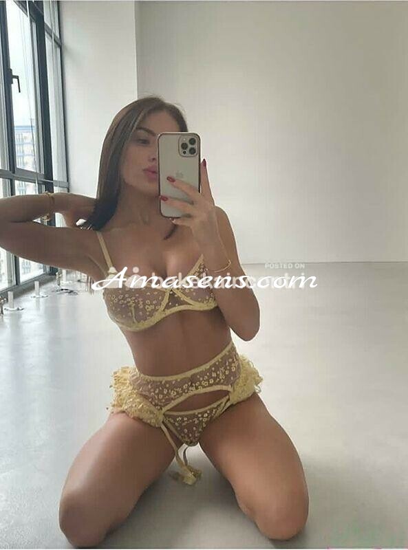 GIULIA 🥰🍒 PRIMA VOLTA GRAN POMPINARA👑 POMPINI AL NATURALE VENUTA LIBERA SONO COMPLETISSIMA ♥ RICEVO E RAGGIUNGO ❤       
        GIULIA 🥰🍒 PRIMA VOLTA GRAN POMPINARA👑 POMPINI AL NATURALE VENUTA LIBERA SONO COMPLETISSIMA ♥ RICEVO E RAGGIUNGO ❤
